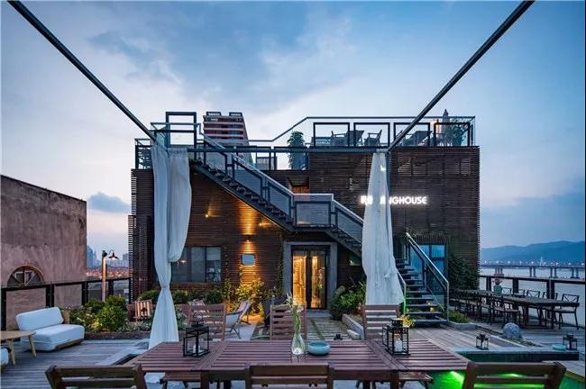 朗舍江景精品客栈